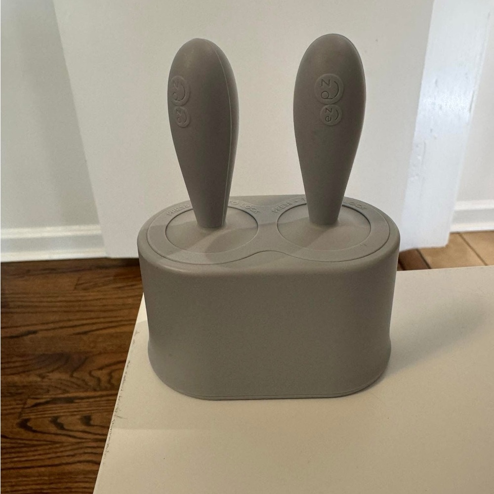 Gray Silicone Popsicle Mold